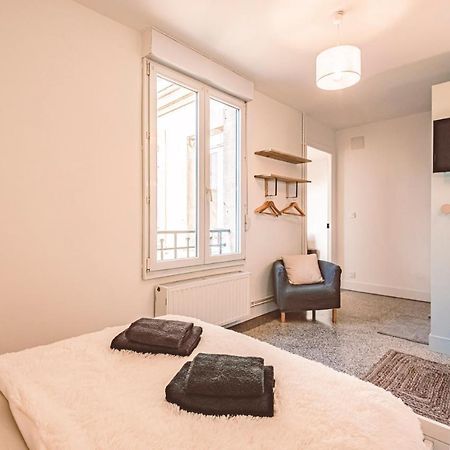 Charme De L'Ancien Pour Cet Appartement Entierement Renove Dans L'Hypercentre De Reims Dış mekan fotoğraf
