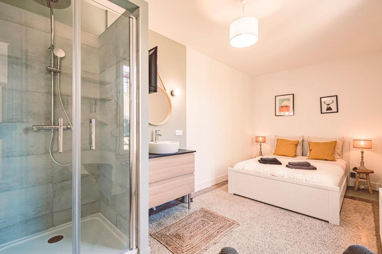 Charme De L'Ancien Pour Cet Appartement Entierement Renove Dans L'Hypercentre De Reims Dış mekan fotoğraf